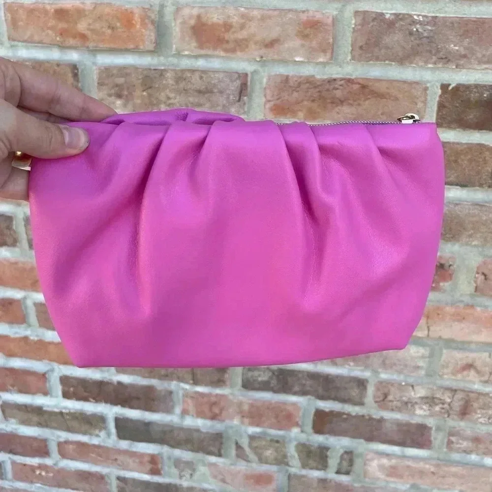 ELIZABETH ARDEN Pink Rouche Make-up Bag